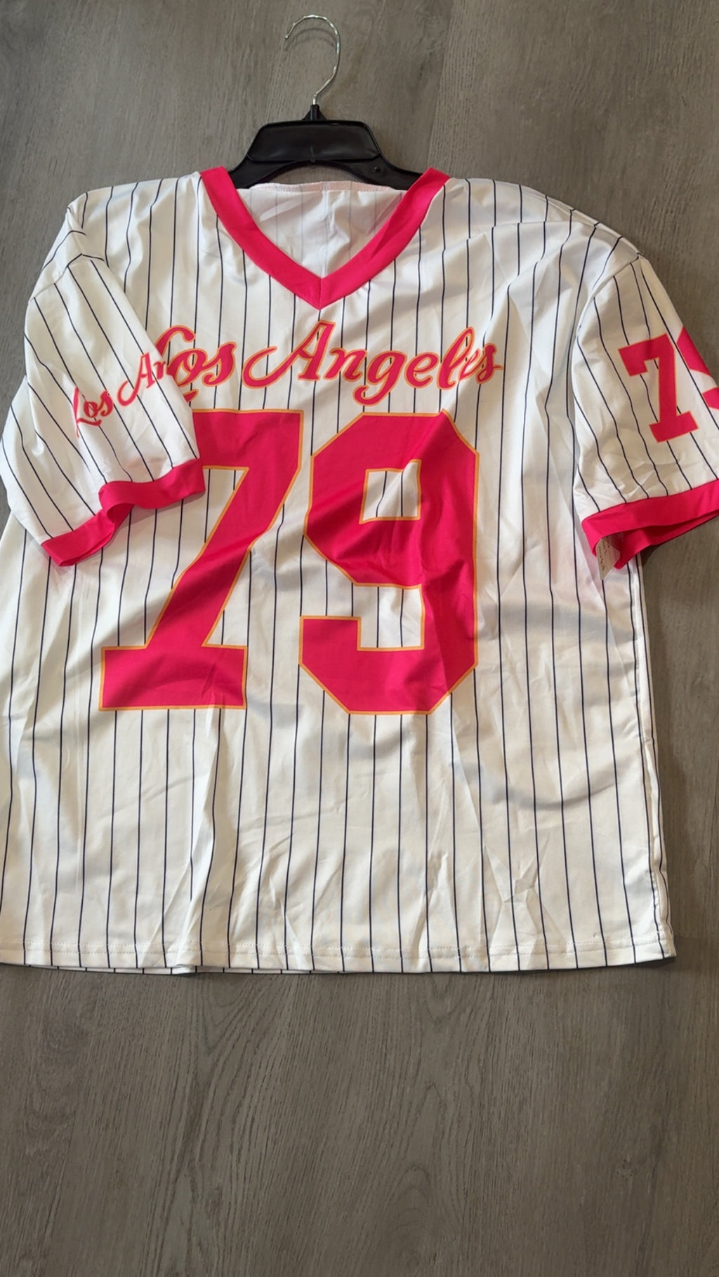 Graphic jersey